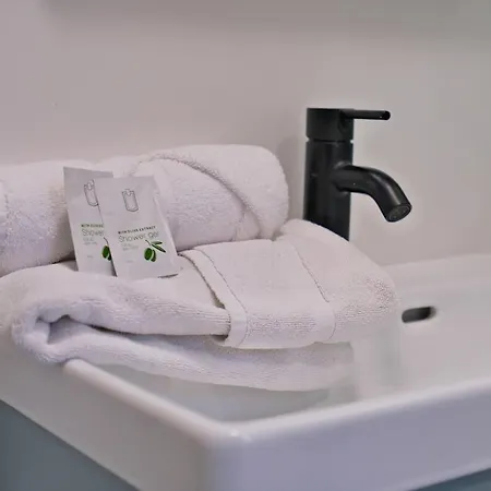 The Barbatre アパート *