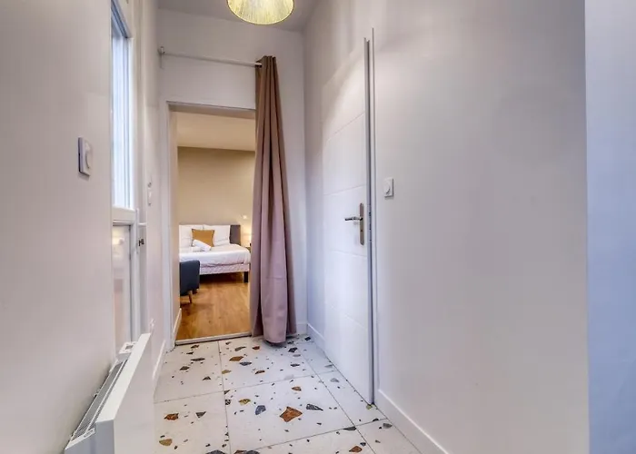 The Barbatre Apartment Reims